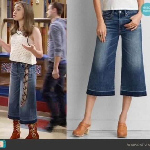 American Eagle Outfitters Blue Festival Crop Flare Jeans - Picture 9 of 9